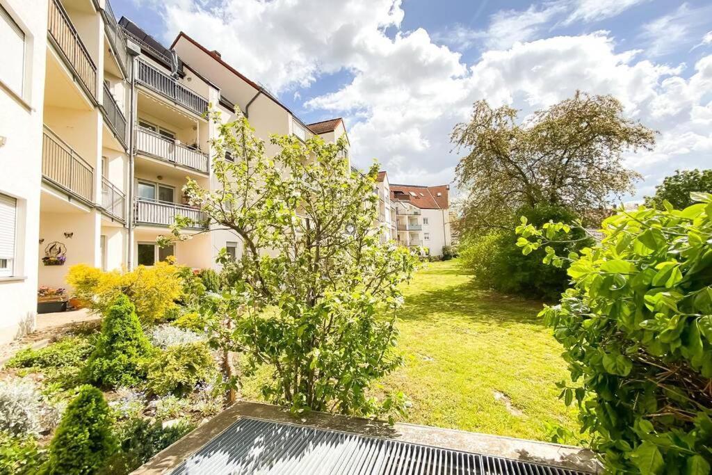 Apartment Am Auensee Mit Grosser Terrasse & Privat-Parkplatz Лейпциг Экстерьер фото